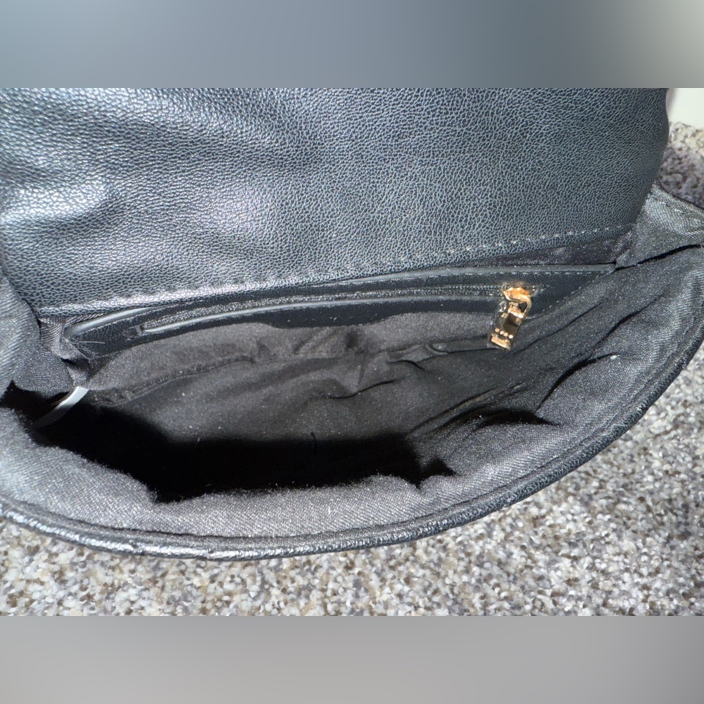 Bebe quilted black crossbody purse with gold hardware - Picture 7 of 9